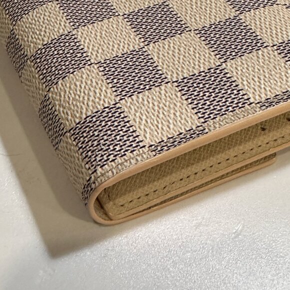 Louis Vuitton Sarah Wallet Damier Azur - Picture 6 of 16